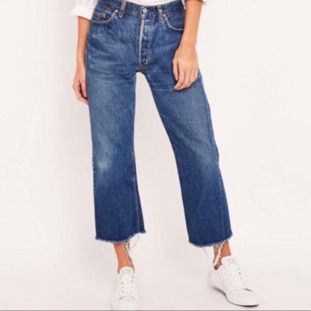 Vintage high waisted cropped Levis